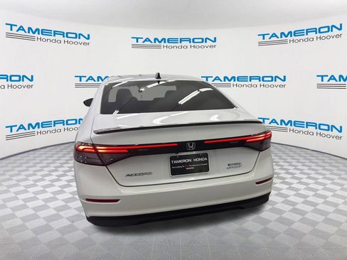 Used 2023 Honda Accord Sport image 4
