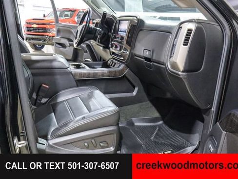 Used 2015 GMC Sierra 2500 Denali w/ Duramax Plus Package AWD/4WD image 12