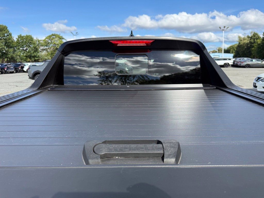 Used 2024 Hyundai Santa Cruz Limited AWD/4WD image 14