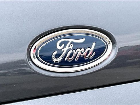 Used 2021 Ford EcoSport SE image 30