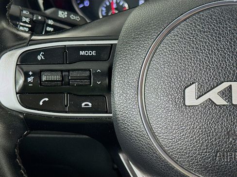 Used 2022 Kia K5 GT-Line FWD image 11