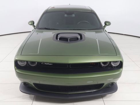 Used 2019 Dodge Challenger R/T Scat Pack w/ Shaker Package image 53
