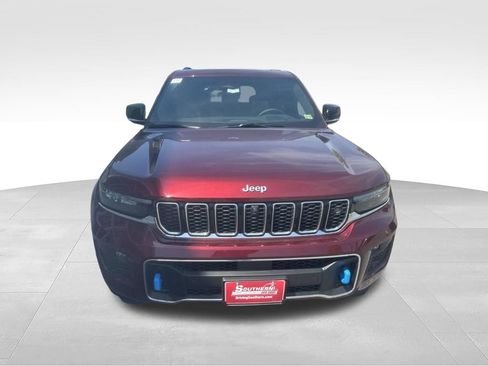New 2024 Jeep Grand Cherokee Overland w/ Advanced Protech Group III AWD/4WD image 3