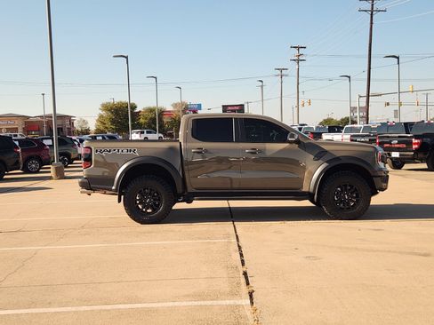 Used 2025 Ford Ranger Raptor AWD/4WD image 7