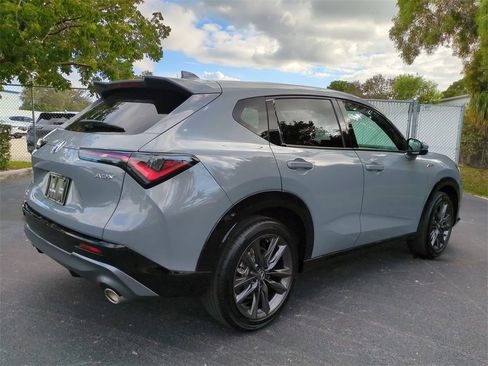 Certified 2025 Acura ADX A-Spec image 4