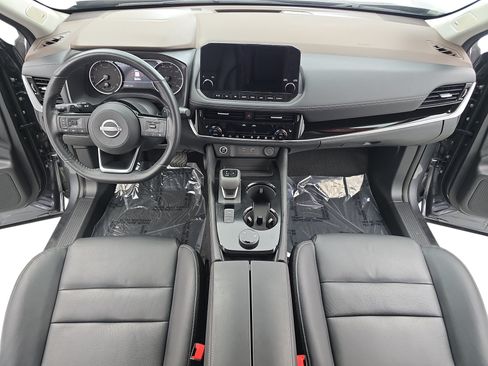 Certified 2023 Nissan Rogue SL w/ SL Premium Package AWD/4WD image 9