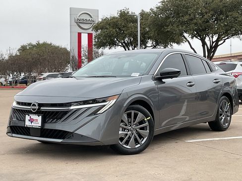 New 2026 Nissan Sentra SL image 2