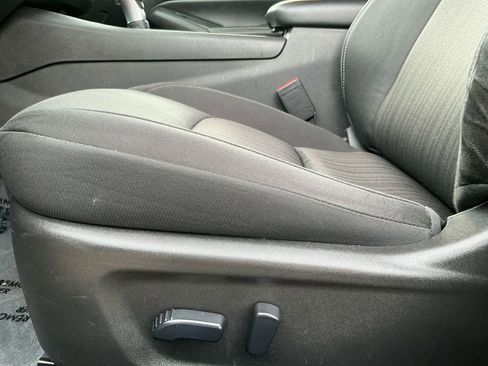 Used 2024 Nissan Altima 2.5 SV image 22