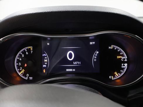 Certified 2020 Jeep Grand Cherokee Altitude AWD/4WD image 43