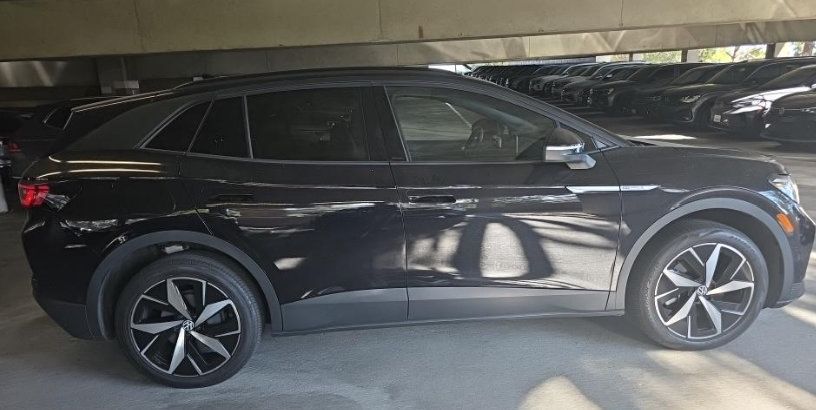 Used 2023 Volkswagen ID.4 Pro S AWD/4WD image 2