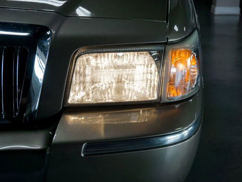 Used 2006 Mercury Grand Marquis LS image 66