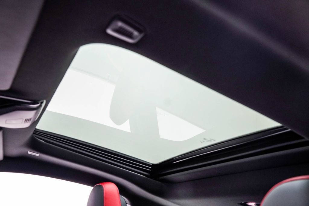 Used 2026 BMW M2 RWD image 18
