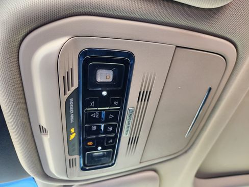 Used 2021 Lincoln Aviator Reserve w/ Equipment Group 210A image 31