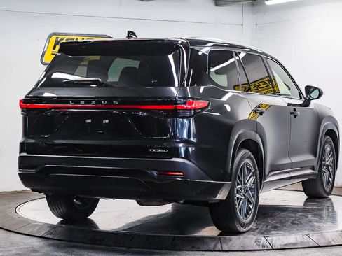 Certified 2025 Lexus TX 350 FWD w/ Technology Package image 4