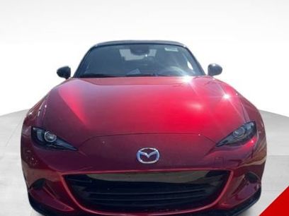 New 2025 MAZDA MX-5 Miata Club w/ Interior Package