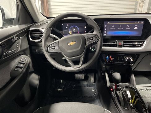 New 2026 Chevrolet TrailBlazer LT FWD image 14