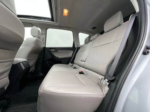 Used 2014 Subaru Forester 2.5i Limited image 13