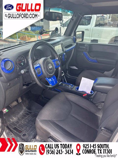 Used 2015 Jeep Wrangler Unlimited Sport w/ Quick Order Package 24S AWD/4WD image 6