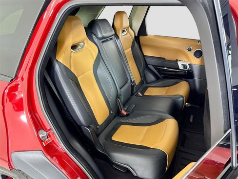 Used 2022 Land Rover Range Rover Sport SVR image 27