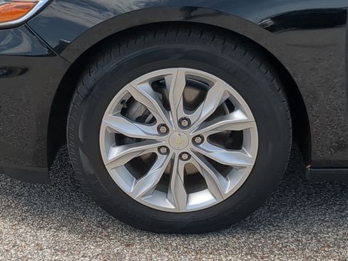 Used 2019 Chevrolet Malibu LT w/ Driver Confidence Package II FWD image 10