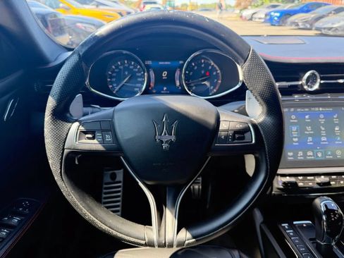 Used 2017 Maserati Quattroporte S GranSport RWD image 21