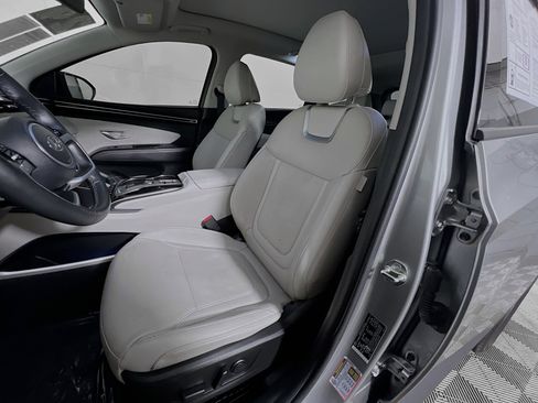 Used 2024 Hyundai Tucson Limited image 15