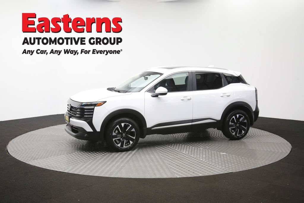 Used 2025 Nissan Kicks SV w/ SV Premium Package AWD/4WD image 61