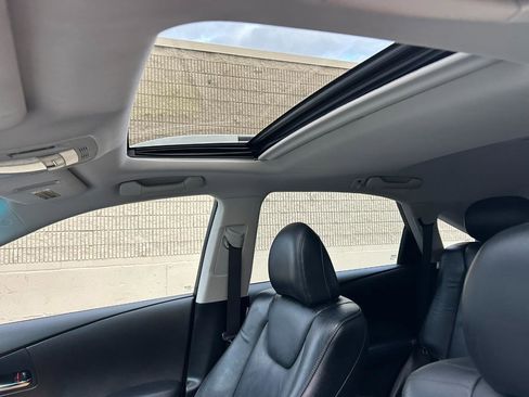 Used 2015 Lexus RX 450h AWD image 13