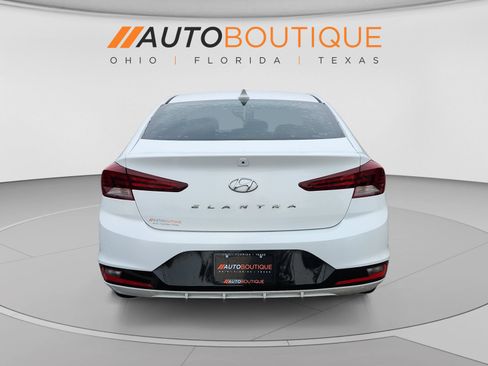 Used 2019 Hyundai Elantra SEL w/ Cargo Package FWD image 4