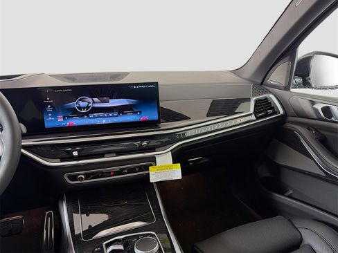 New 2026 BMW X5 xDrive40i w/ M Sport Package image 27