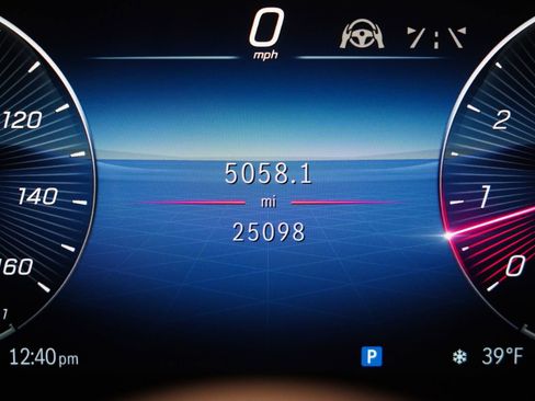 Certified 2024 Mercedes-Benz GLS 580 4MATIC image 21