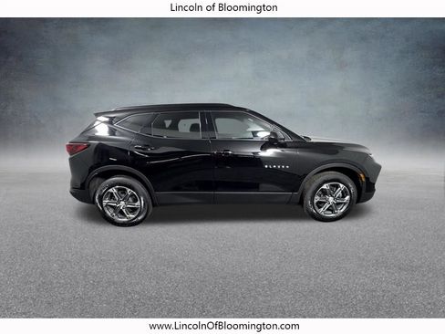 Used 2024 Chevrolet Blazer LT w/ Convenience Package AWD/4WD image 8