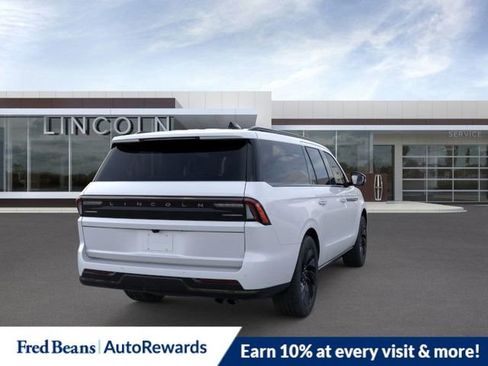 New 2025 Lincoln Navigator L Reserve w/ Jet Appearance Package AWD/4WD image 8