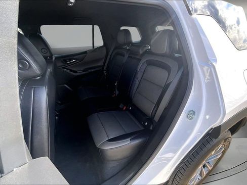 Used 2025 Chevrolet Equinox LT w/ Convenience Package II image 23