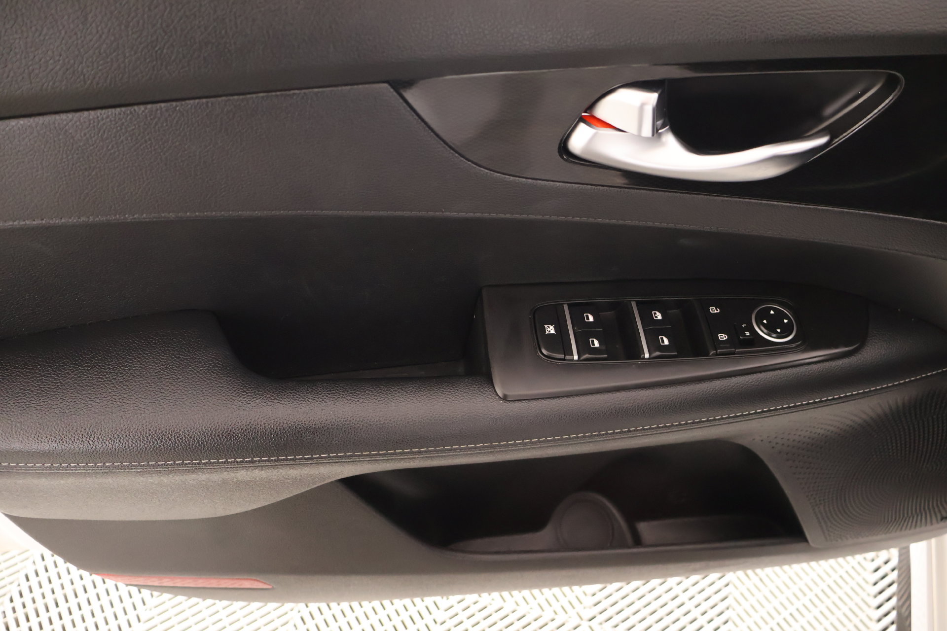 Used 2023 Kia Forte GT-Line w/ GT-Line Premium Package FWD image 16