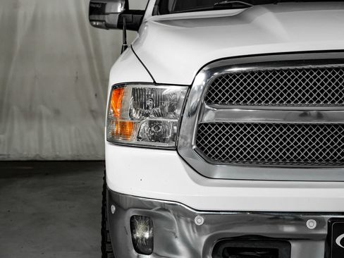 Used 2017 RAM 1500 Lone Star RWD image 39