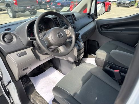 Used 2015 Nissan NV200 S w/ Cruise Control Package FWD image 34