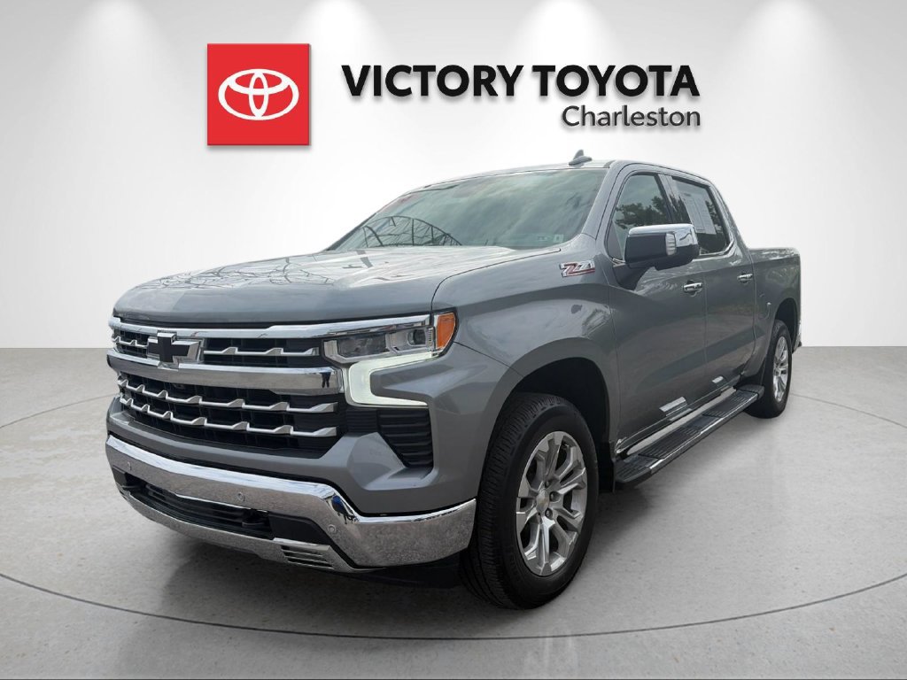 Used 2023 Chevrolet Silverado 1500 LTZ AWD/4WD image 1