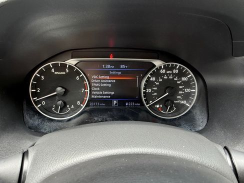 Used 2023 Nissan Altima 2.5 SV FWD image 18