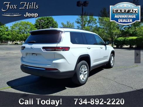 Certified 2022 Jeep Grand Cherokee L Laredo w/ Luxury Tech Group I AWD/4WD image 9