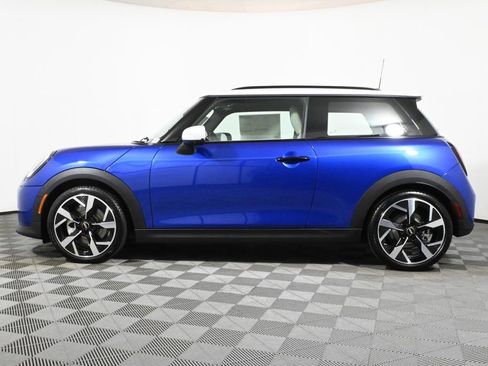 Used 2025 MINI Cooper S image 2