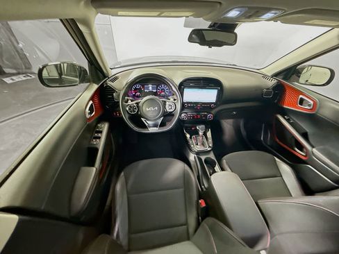 Used 2022 Kia Soul Turbo image 23