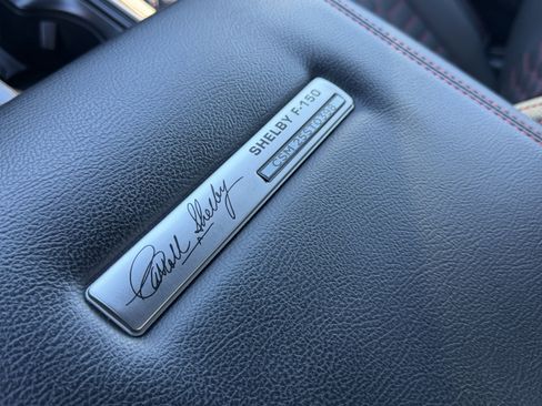 Used 2025 Ford F150 Lariat w/ Equipment Group 502A High image 30