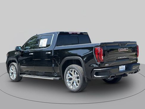 Used 2022 GMC Sierra 1500 Denali AWD/4WD image 5
