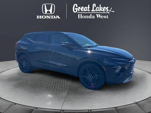 Used 2024 Chevrolet Blazer LT w/ Sound & Technology Package FWD image 7