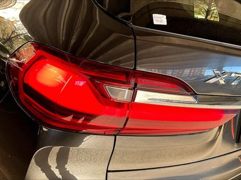 Used 2019 BMW X7 xDrive50i w/ Premium Package image 28