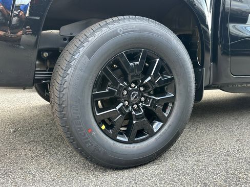 New 2026 Nissan Frontier SV w/ SV Convenience Package image 5