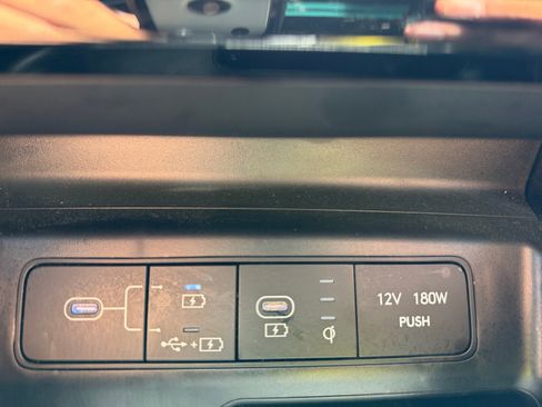 Used 2025 Hyundai Tucson SEL FWD image 31