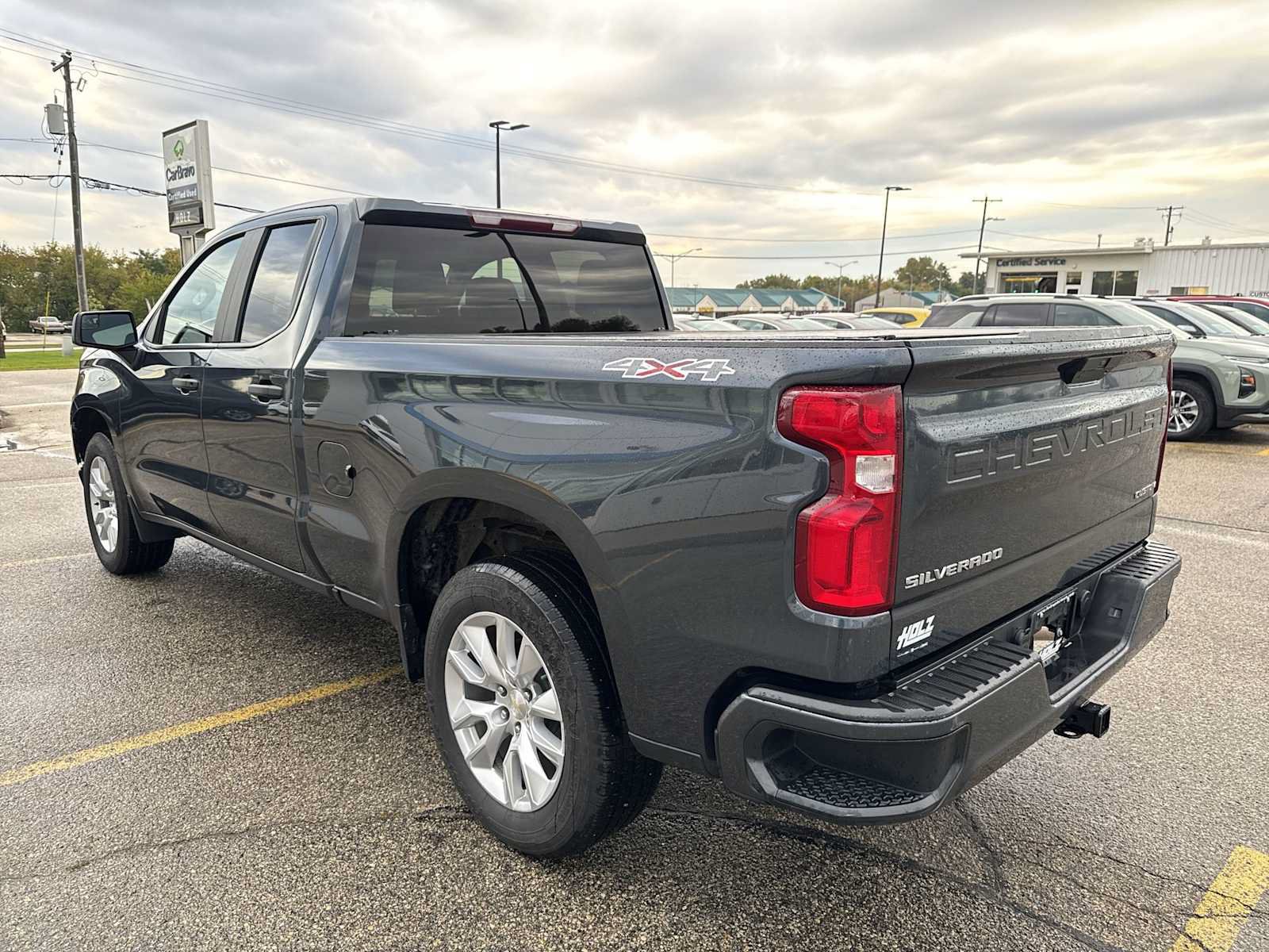Used 2019 Chevrolet Silverado 1500 Custom w/ Custom Value Package AWD/4WD image 6