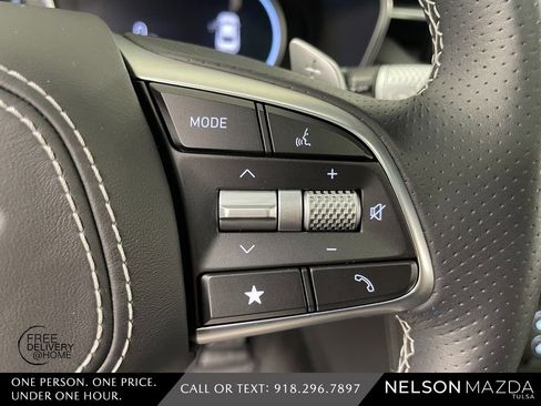 Used 2024 Genesis G70 3.3T Advanced w/ Sport Prestige Package image 28